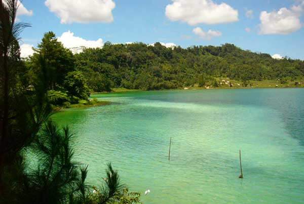Danau Linow, Sulawesi Utara - KAWASAN.info